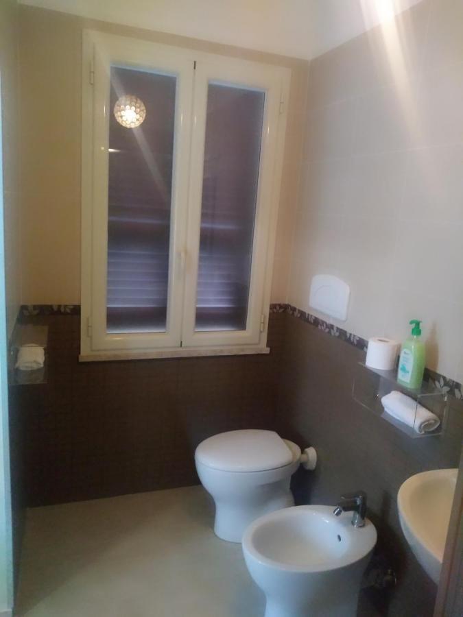 Rosilienza Suites Private Spa, Patio Garden Free Trasfer To & From Airport 菲乌米奇诺 外观 照片