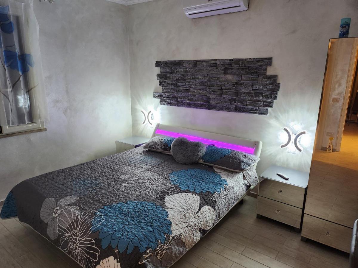 Rosilienza Suites Private Spa, Patio Garden Free Trasfer To & From Airport 菲乌米奇诺 外观 照片