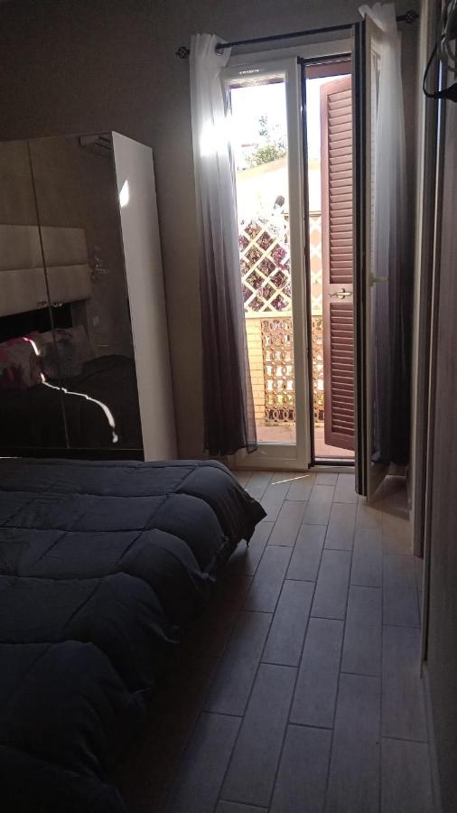 Rosilienza Suites Private Spa, Patio Garden Free Trasfer To & From Airport 菲乌米奇诺 外观 照片