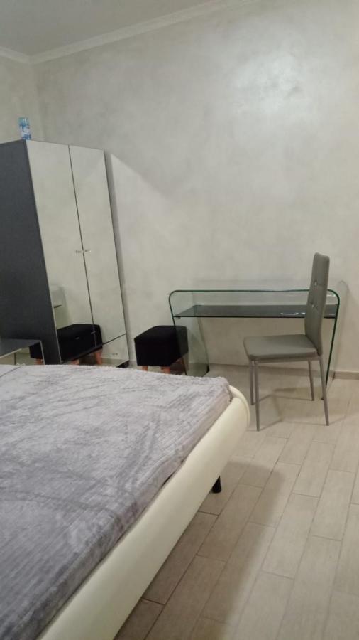 Rosilienza Suites Private Spa, Patio Garden Free Trasfer To & From Airport 菲乌米奇诺 外观 照片