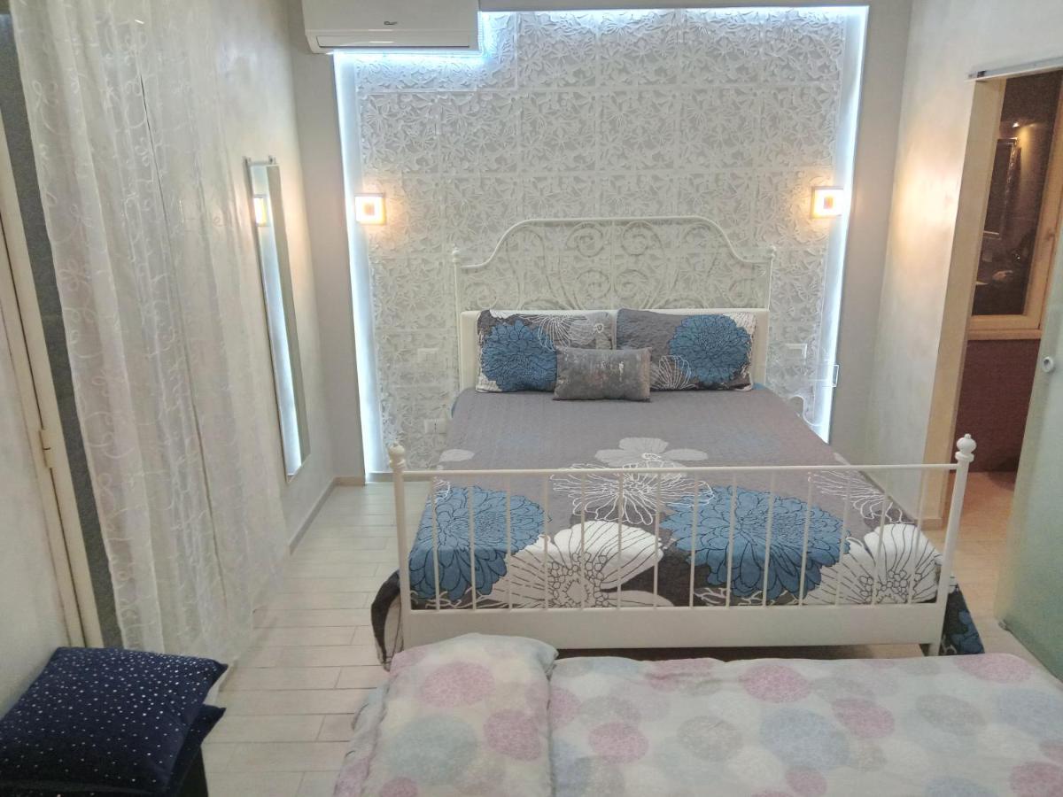 Rosilienza Suites Private Spa, Patio Garden Free Trasfer To & From Airport 菲乌米奇诺 外观 照片